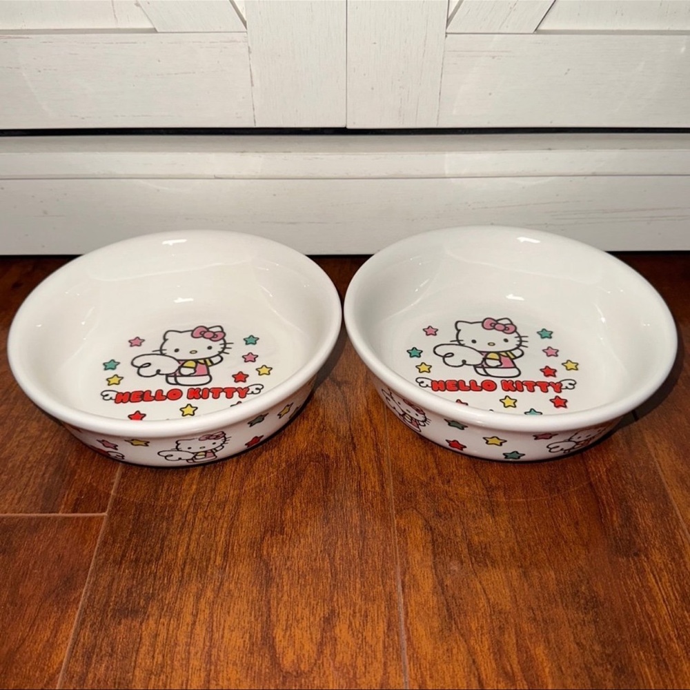 Hello Kitty Pet Bowl Set